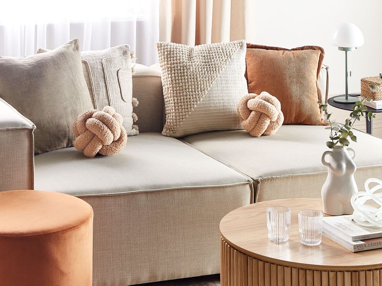 Dekoratives Knoten-Kissen