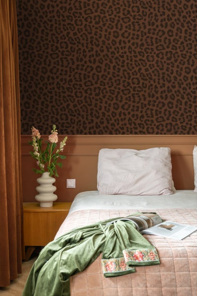 ESTAhome Tapete Leopardenmuster Braun - 50 x 900 cm - 131436