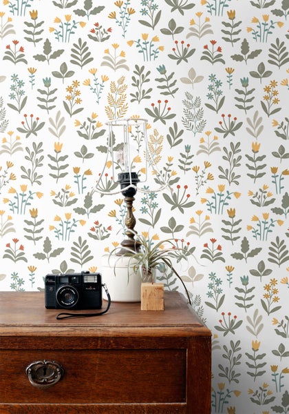 ESTAhome Tapete Feldblumen Dunkelgrün und Gelb - 50 x 900 cm - 131095