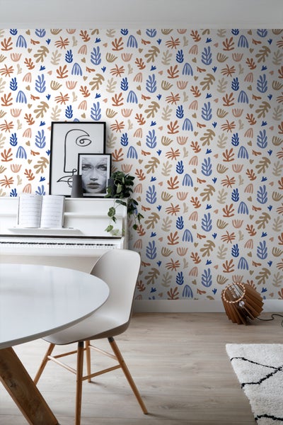 ESTAhome Tapete Pflanzen im Matisse-Stil Beige, Terrakotta und Blau - 50 x 900 cm - 131019