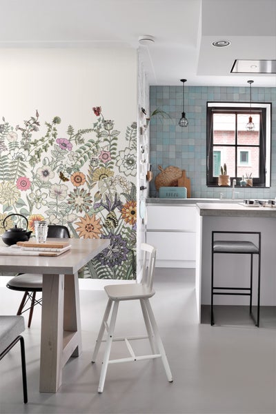 ESTAhome Fototapete Blumen & Schmetterlinge Grün, Orange und Lila - 250 x 279 cm - 159107