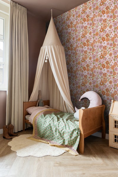 ESTAhome Tapete Retro Blumen Lila und Orange - 53 cm x 10.05 m - 130961