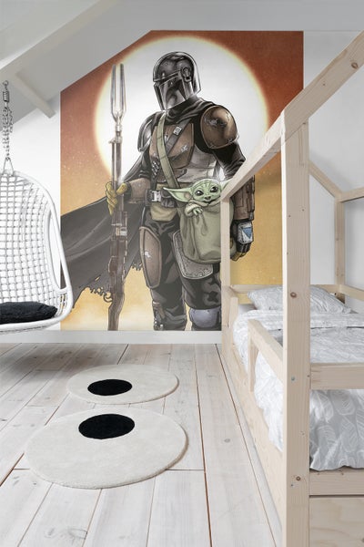 Kinderzimmer mit Wandbild von Mandalorianer und Grogu, Bett und runden Teppichen