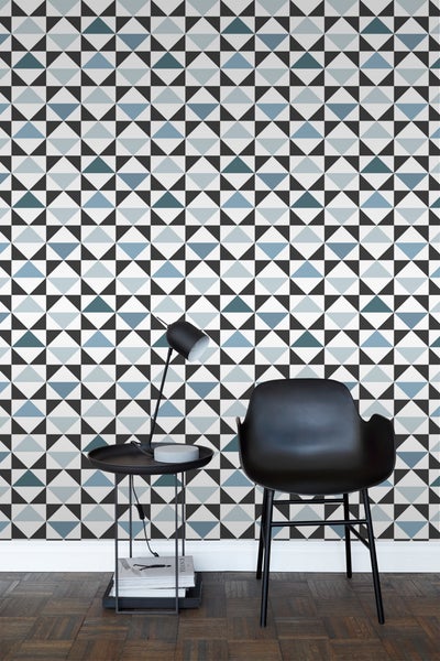 ESTAhome Tapete grafische Dreiecke Weiß, Schwarz, Vintage Blau und Hellblau - 53 cm x 10.05 m - 139097