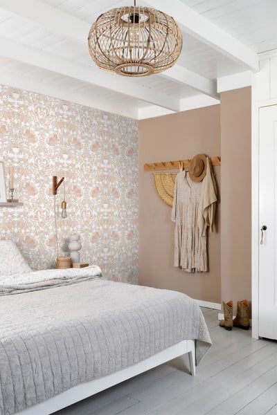 ESTAhome Tapete Blumenmuster im Jugendstil Sandbeige und Terrakotta - 53 cm x 10.05 m - 139613