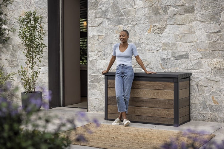 Keter Walnut Aufbewahrungsbox - 757L - 151,7x72,5x90cm - Dunkelbraun