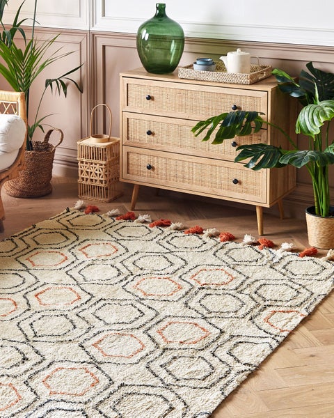 Teppich Baumwolle beige / orange 160 x 230 cm geometrisches Muster Kurzflor HAJIPUR