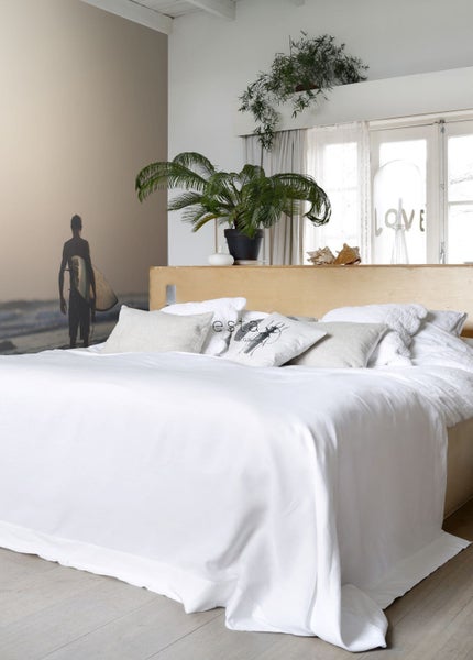 ESTAhome Fototapete Surfer mit Surfbrett Abendrot, Blau und Schwarz - 1,86 x 2,79 m - 158847
