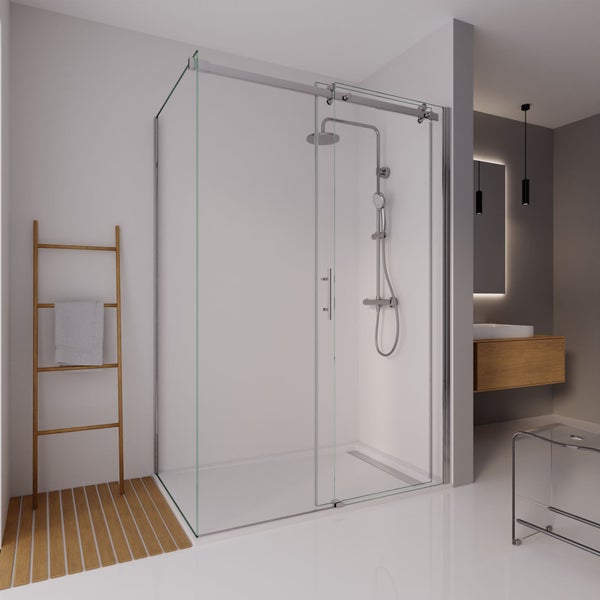 Eckdusche mit Glasschiebetür, verchromten Beschlägen und Regenduschsystem in einem modernen Badezimmer mit Holzdekor.