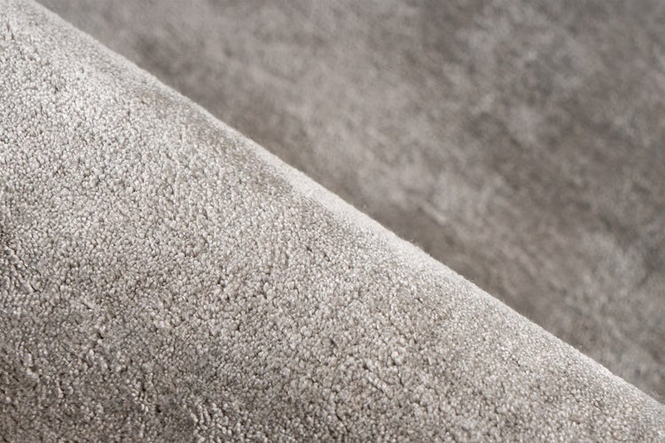 Kurzflor Teppich Tropiqua Silber Viskose Uni 160 x 230 cm
