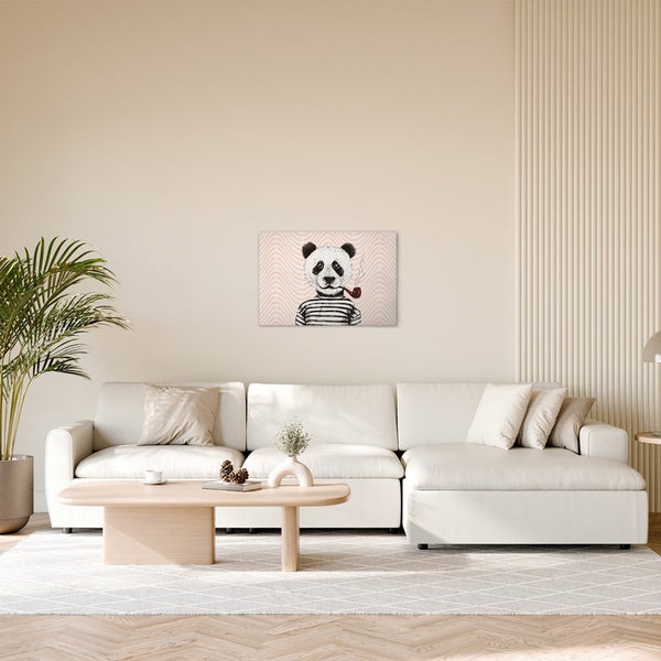 Gemütliches Wohnzimmer mit einem Leinwandbild eines Pandas mit Pfeife
