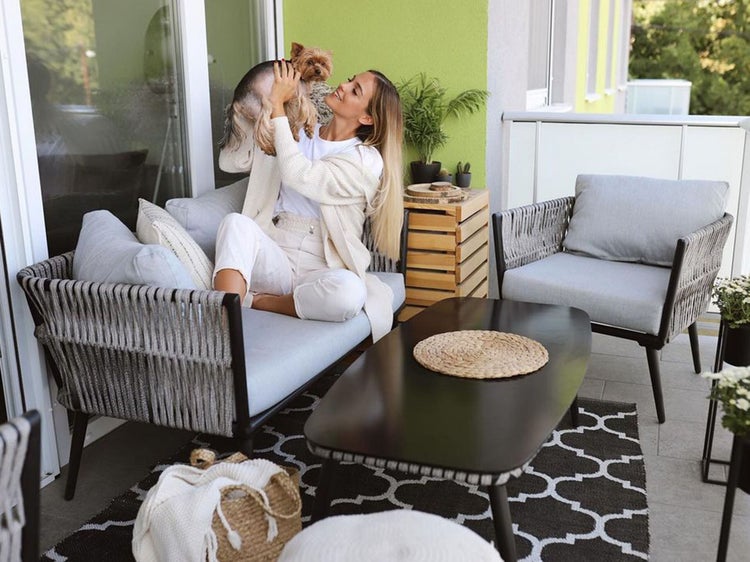 Lounge Set mit Tisch 4-Sitzer PREVEZA Polyrattan Grau