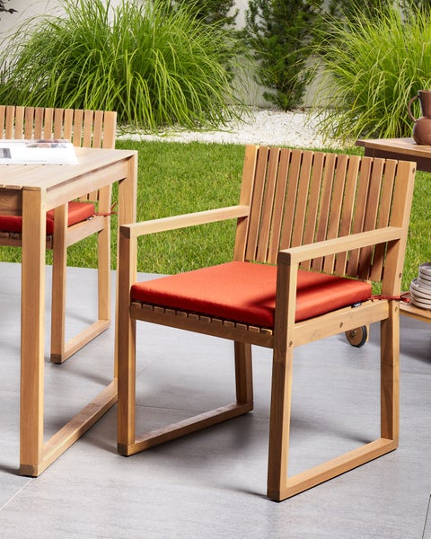 Set mit 2 Stühlen und Sitzkissen SASSARI PREMIUM zertifiziertes Akazienholz Rot