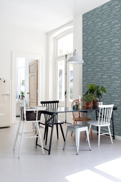 ESTAhome Tapete Kreidetafel-Sprüche Vintage Blau - 53 cm x 10.05 m - 128506