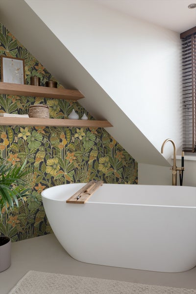 ESTAhome Tapete tropischen Blumen und Paradiesvögeln Olivgrün - 50 x 900 cm - 131160