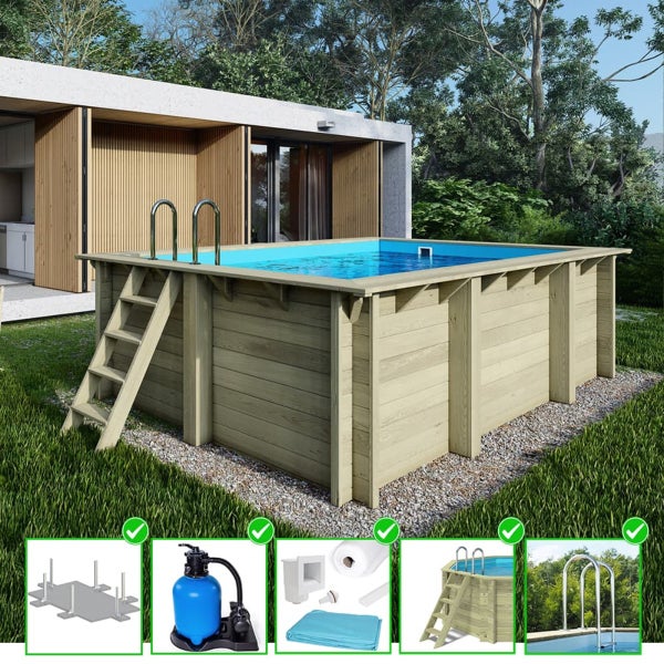 Aufbaubecken aus Holz mit Leiter, Poolfolie, Sandfilteranlage und Zubehör vor einem Haus