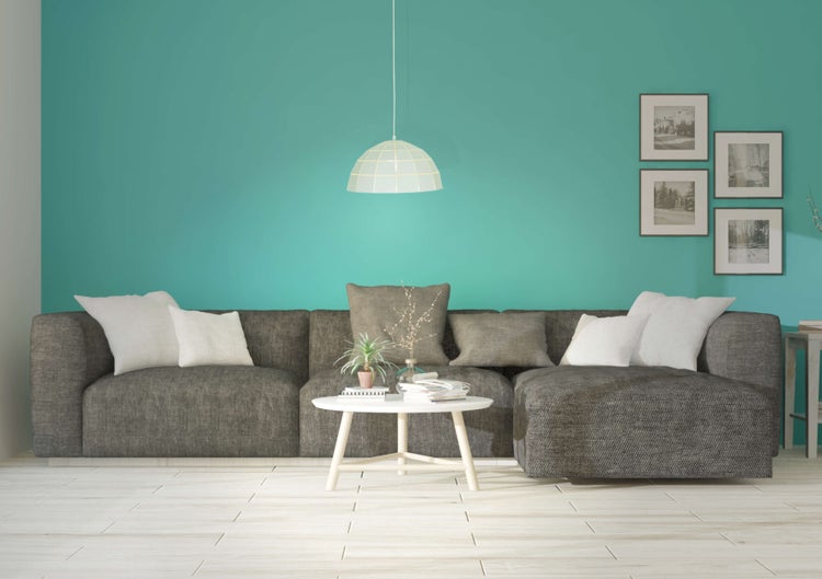 Hängelampe mit konischem Lampenschirm