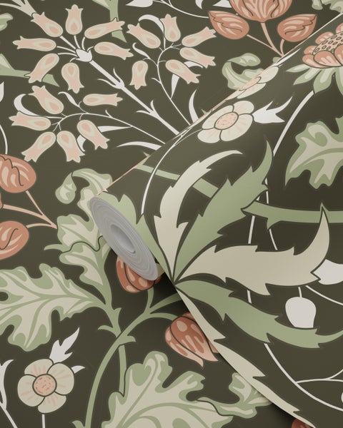 ESTAhome Tapete Blumenmuster im Jugendstil Dunkelgrün und Terrakotta - 50 x 900 cm - 131183