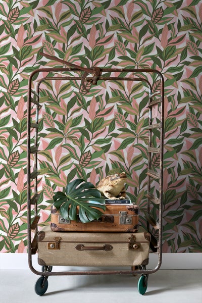 ESTAhome Tapete tropische Blätter Grün und Rosa - 50 x 900 cm - 131041