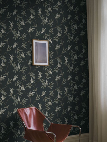 Borastapeter Tapete Blumen Dunkelblau und Grün - 53 cm x 10.05 m - 662654