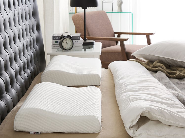 Kopfkissen Memory Foam hoch 57 x 35 cm AMNE