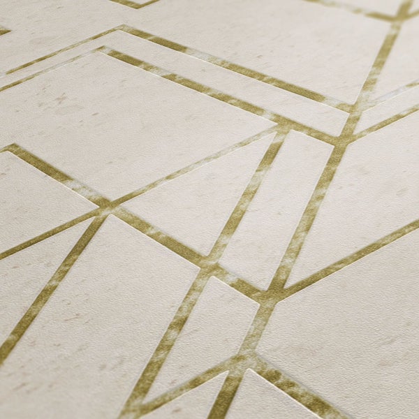 Holzregal mit mehreren Fächern