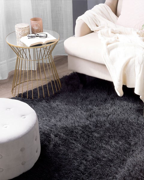 Rechteckiger, schwarzer Shaggy-Teppich