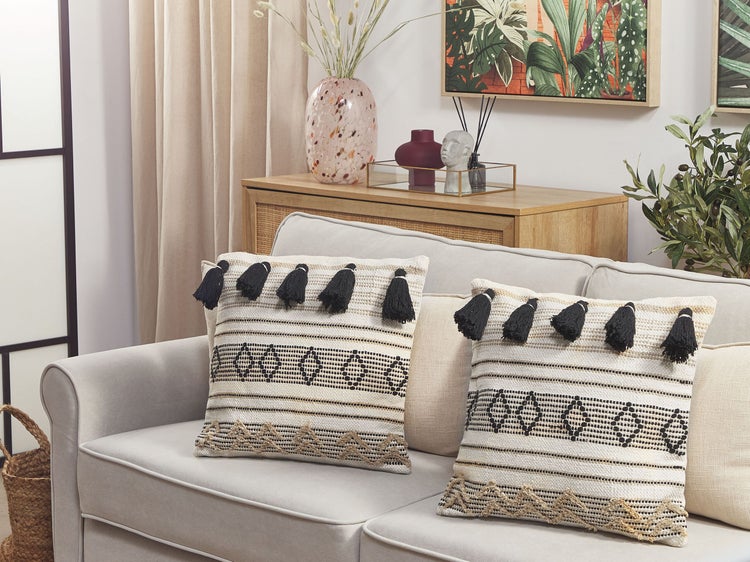 Dekokissen 2er Set SAMBUCUS Baumwolle 45 x 45 cm Beige Geometrisches Muster