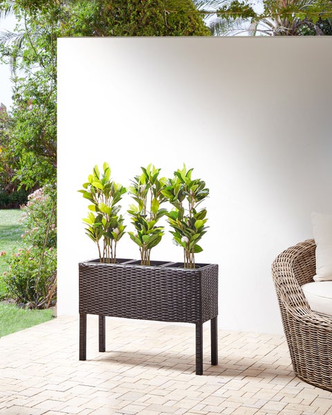 Hochbeet aus Polyrattan mit drei Pflanzeinsätzen