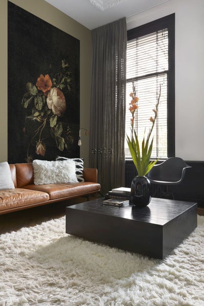 ESTAhome Fototapete Blumenstillleben Dunkelrot und Schwarz - 1,86 x 2,79 m - 158884