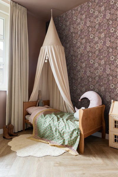 Möbelfuß mit Gewinde zur Höhenverstellung