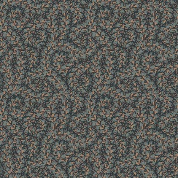 Detailansicht einer Grabenfräse beim Ausheben eines Grabens im Erdreich.