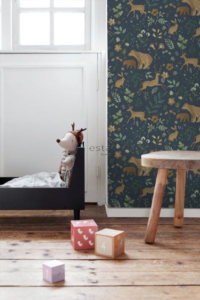 ESTAhome Tapete Wald mit Waldtieren Dunkelblau und Beige - 53 cm x 10.05 m - 139588