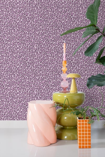 ESTAhome Tapete Leopardenmuster Violett - 50 x 900 cm - 131403