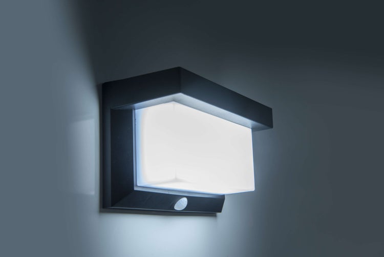 Wandleuchte mit Bewegungsmelder