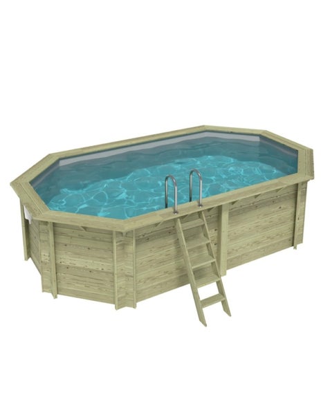 Rechteckiger Holzpool mit Leiter und Wasser