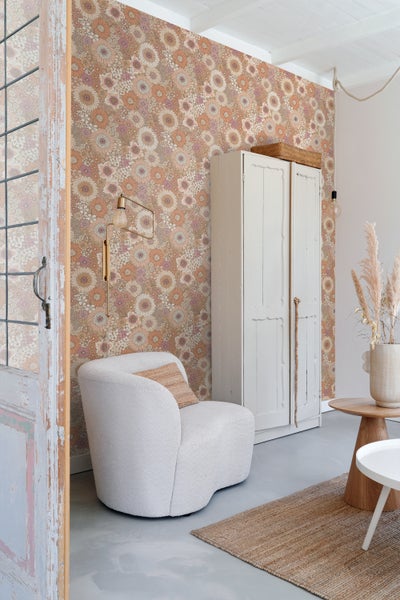 ESTAhome Tapete Retro Blumen Terrakotta, Lila und Weiß - 50 x 900 cm - 131314