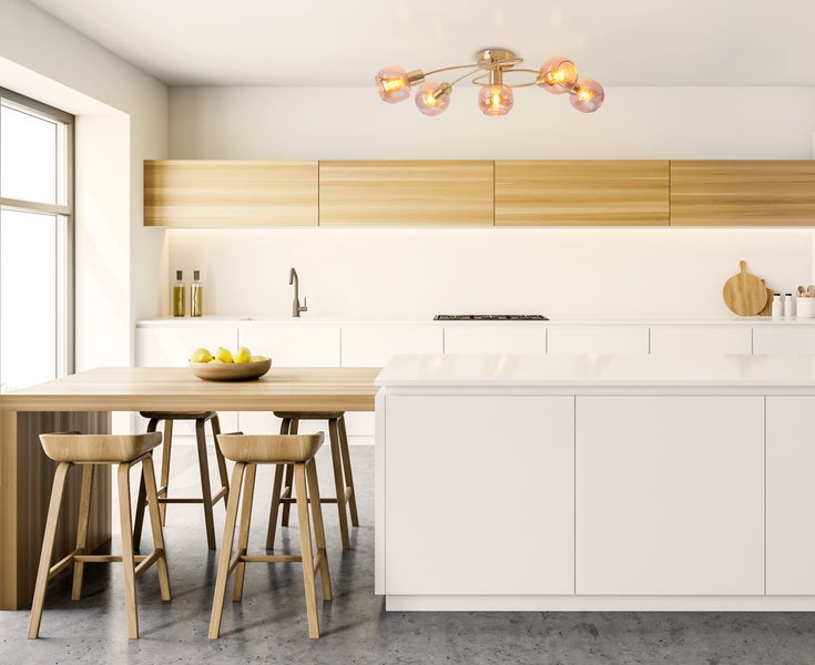 Deckenleuchte mit fünf Leuchten und Glaskugeln