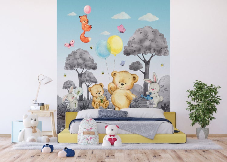 Kinderzimmer mit Tiermotiven Tapete, Bett und Dekorationsartikeln