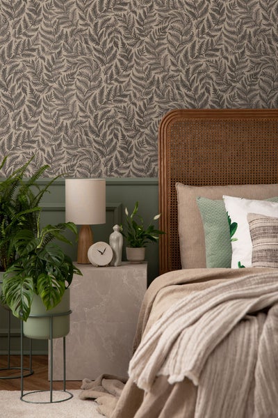 Tapetenrolle mit Farnmuster