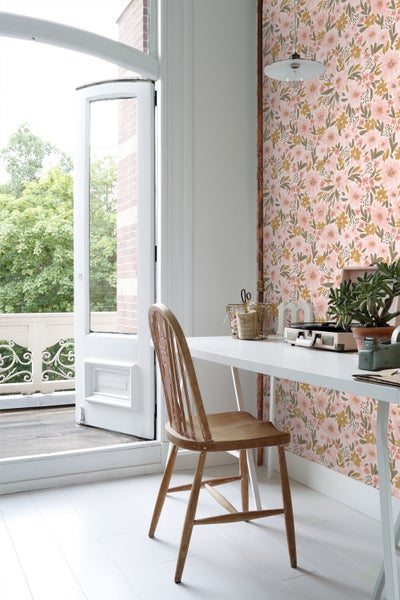 ESTAhome Tapete Blumen Hellrosa, Ockergelb und Graugrün - 50 x 900 cm - 130923