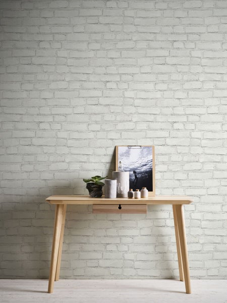 Tapetenrolle mit Backsteinmuster