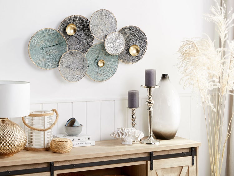 Sonnenliege mit verstellbarer Rückenlehne und Kopfkissen