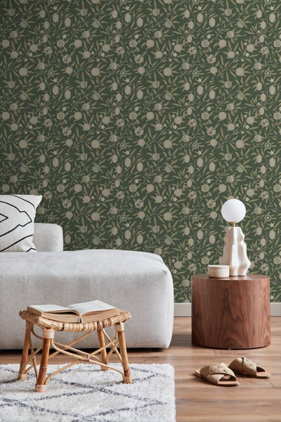 Floral gemustertes Vinyltapete mit Ästen und Früchten