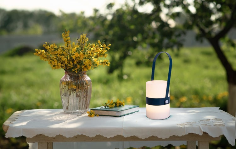 LED Dekoleuchte Neo blau, Deko, Tischlampe aus Metall und Kunststoff, blau, mit fest verbauten LEDs, für Esszimmer, Wohnzimmer, Balkon und Terrasse, innen 28 cm hoch