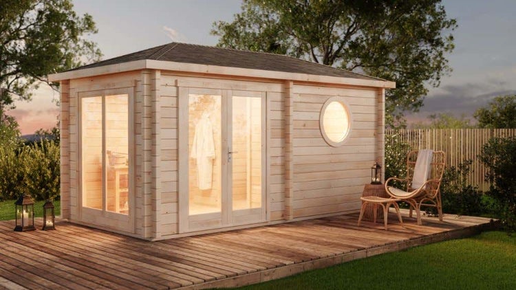 FinnTherm Saunahaus Pori-70 Gartensauna 3 Sitzbänke aus Holz, Sauna mit 70 mm Wandstärke, Außensauna mit Montagematerial, Naturbelassen 4,9x2,5m