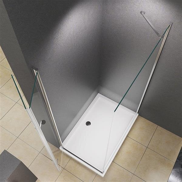 Eckdusche mit Eckeinstieg und Duschwanne