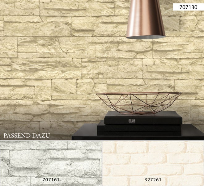 Kleiderbügel mit Hemden