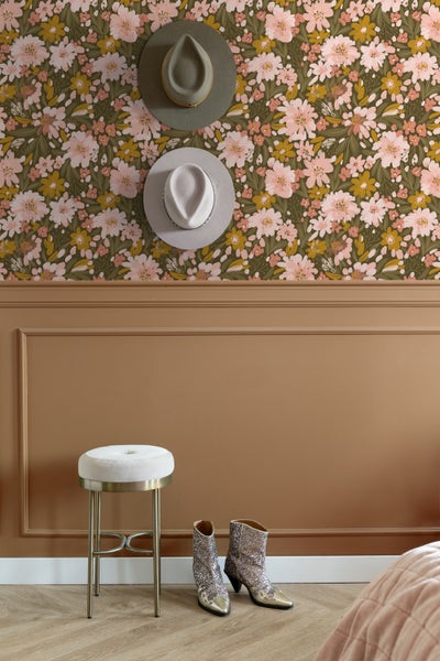 ESTAhome Tapete Blumen Olivgrün, Hellrosa und Ockergelb - 50 x 900 cm - 130928