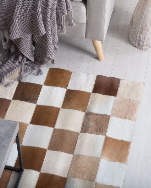 Teppich SOLMAZ Beige 140 x 200 cm Echtleder